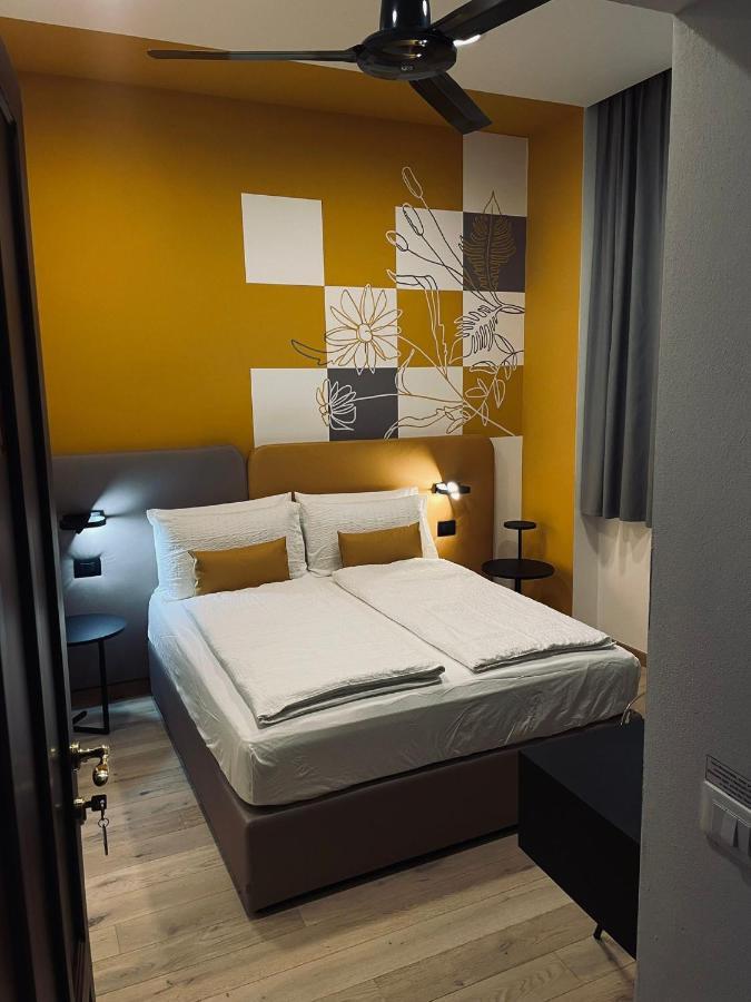 House Of Bruno Apartments - No Reception Trient Exterior foto