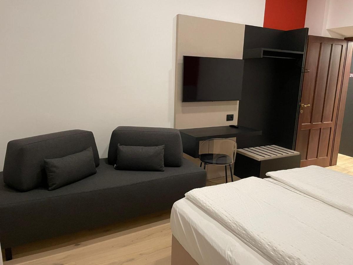 House Of Bruno Apartments - No Reception Trient Exterior foto